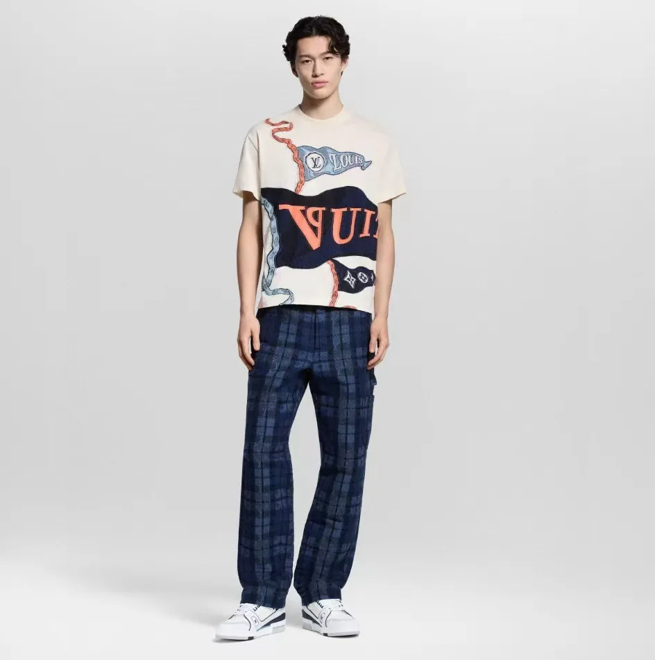 Louis Vuitton/